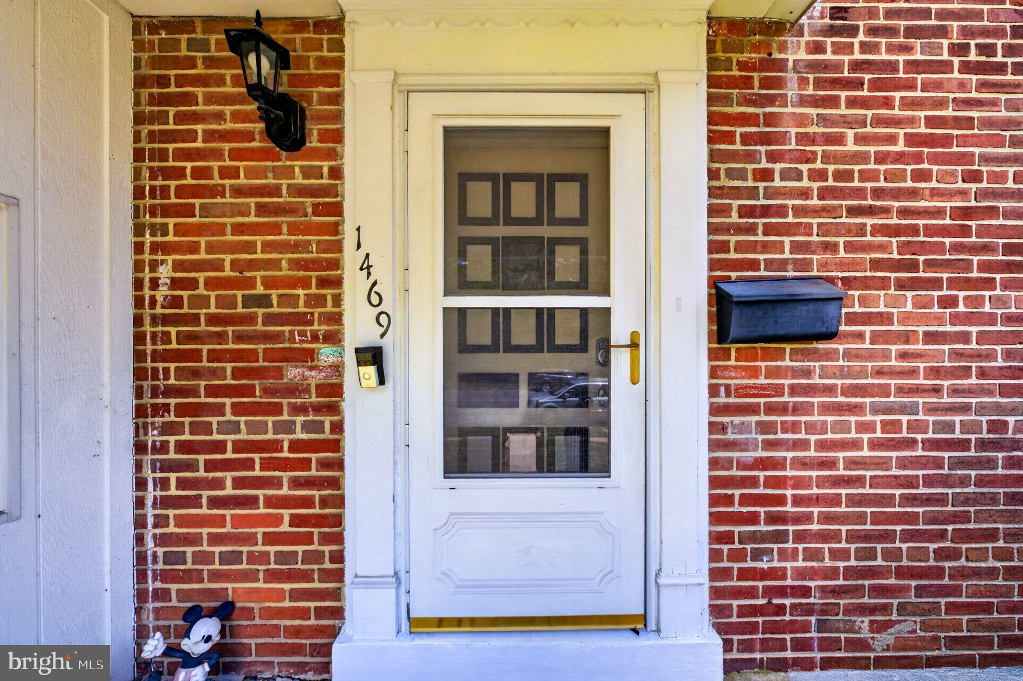 LITTLE LEHIGH MANOR - Residential