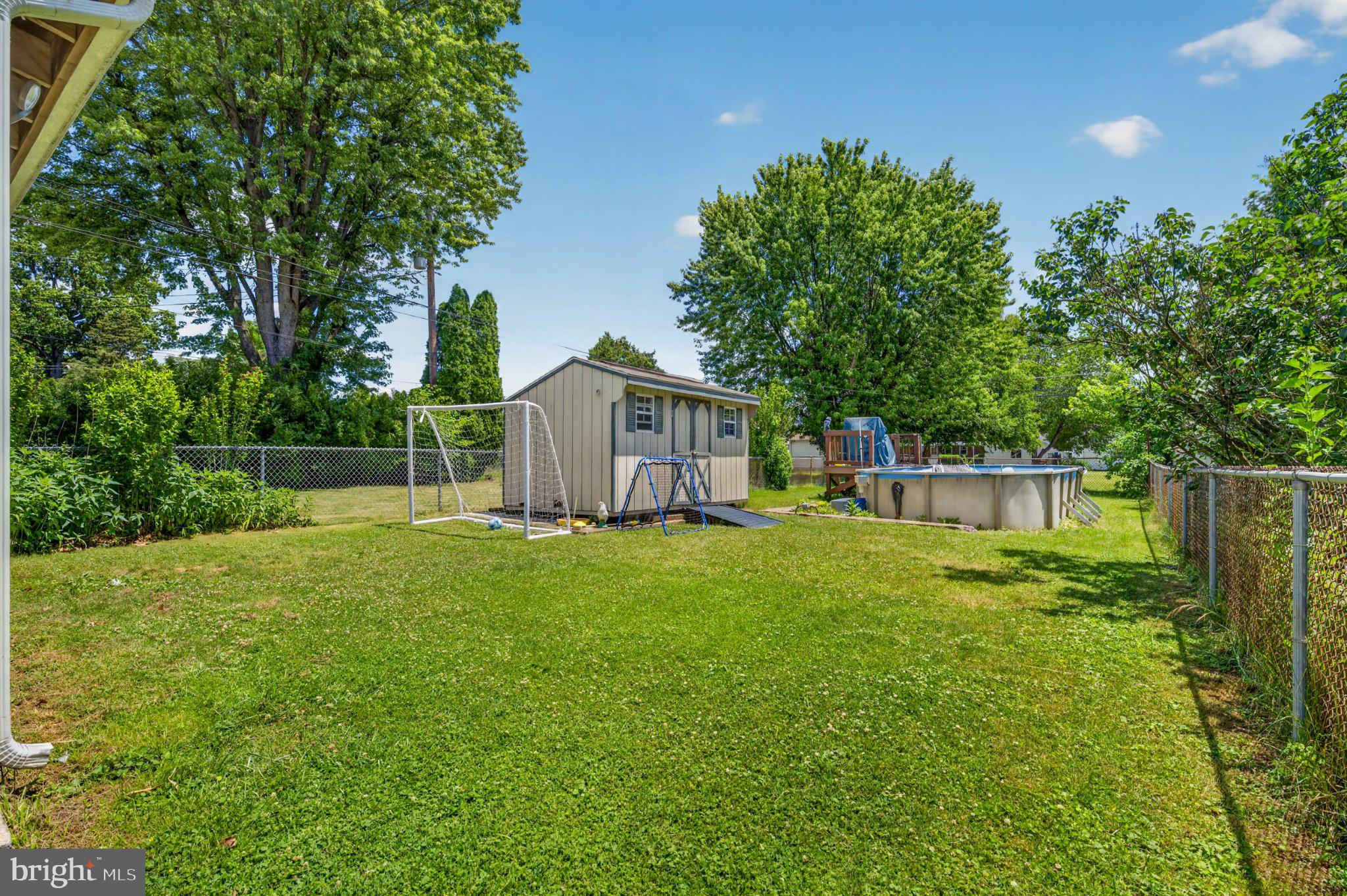 LITTLE LEHIGH MANOR - Residential