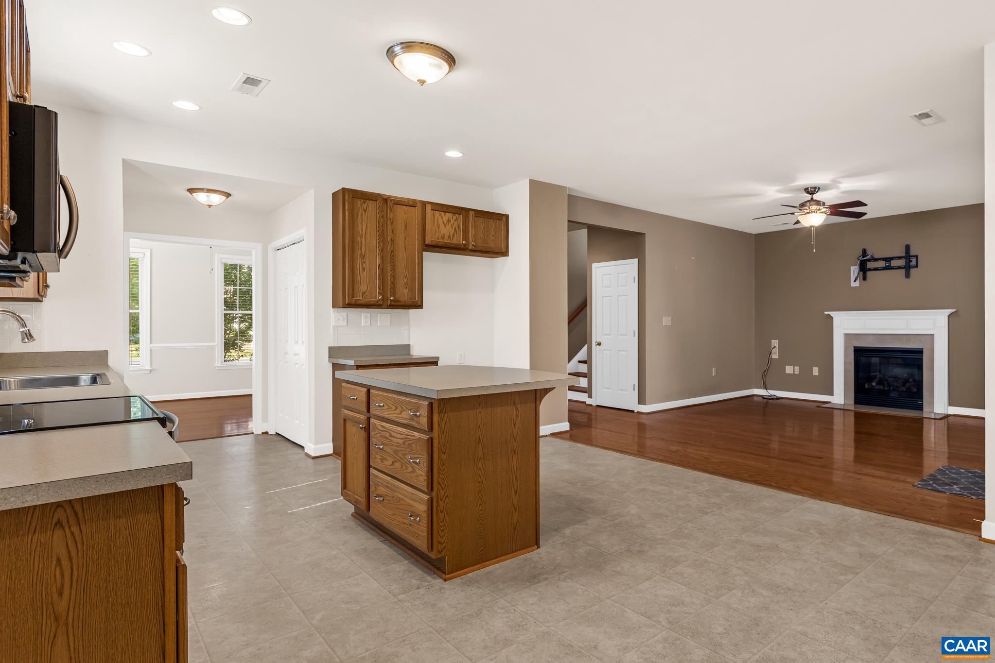 SPRING CREEK - Residential