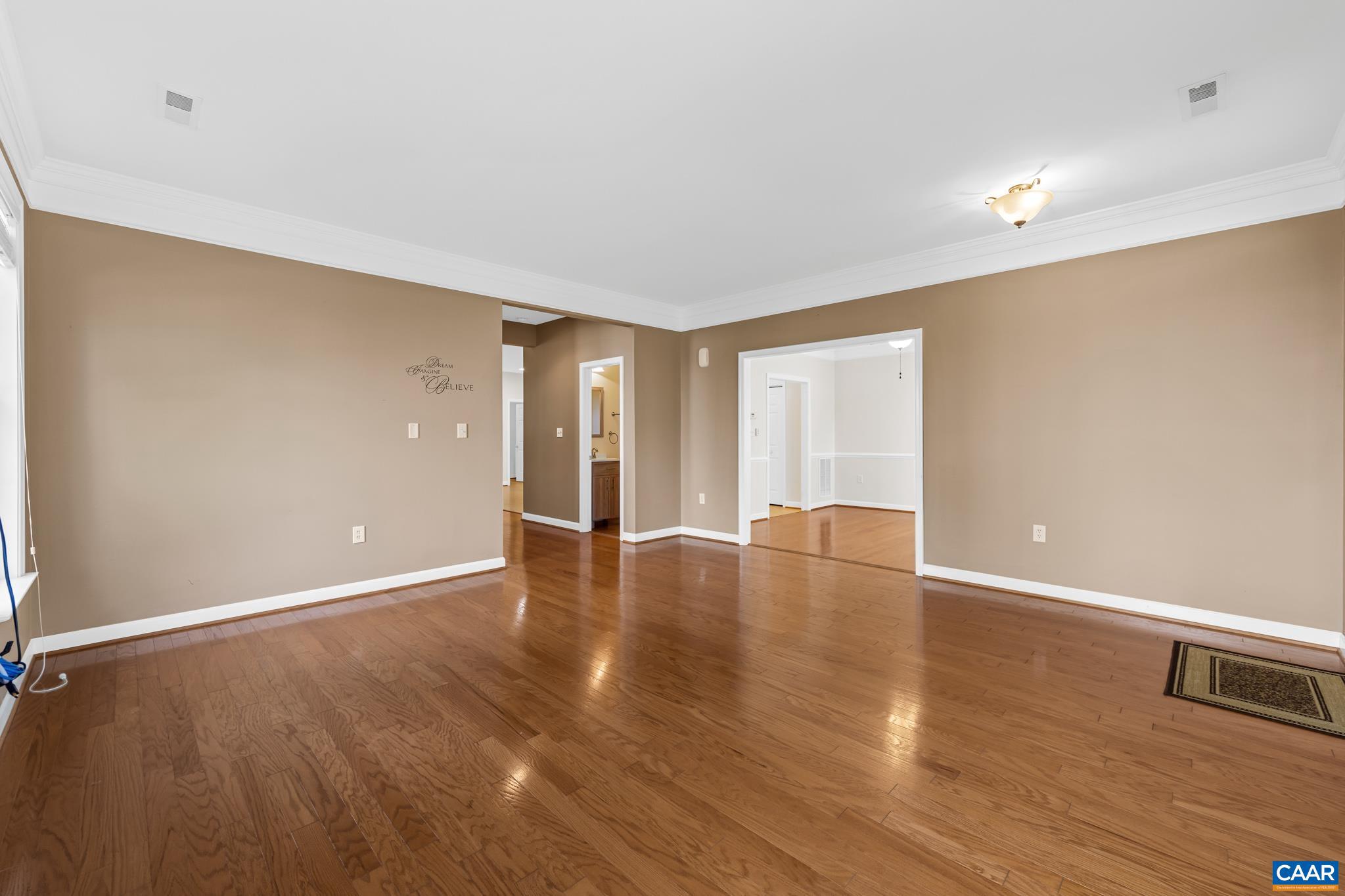 SPRING CREEK - Residential