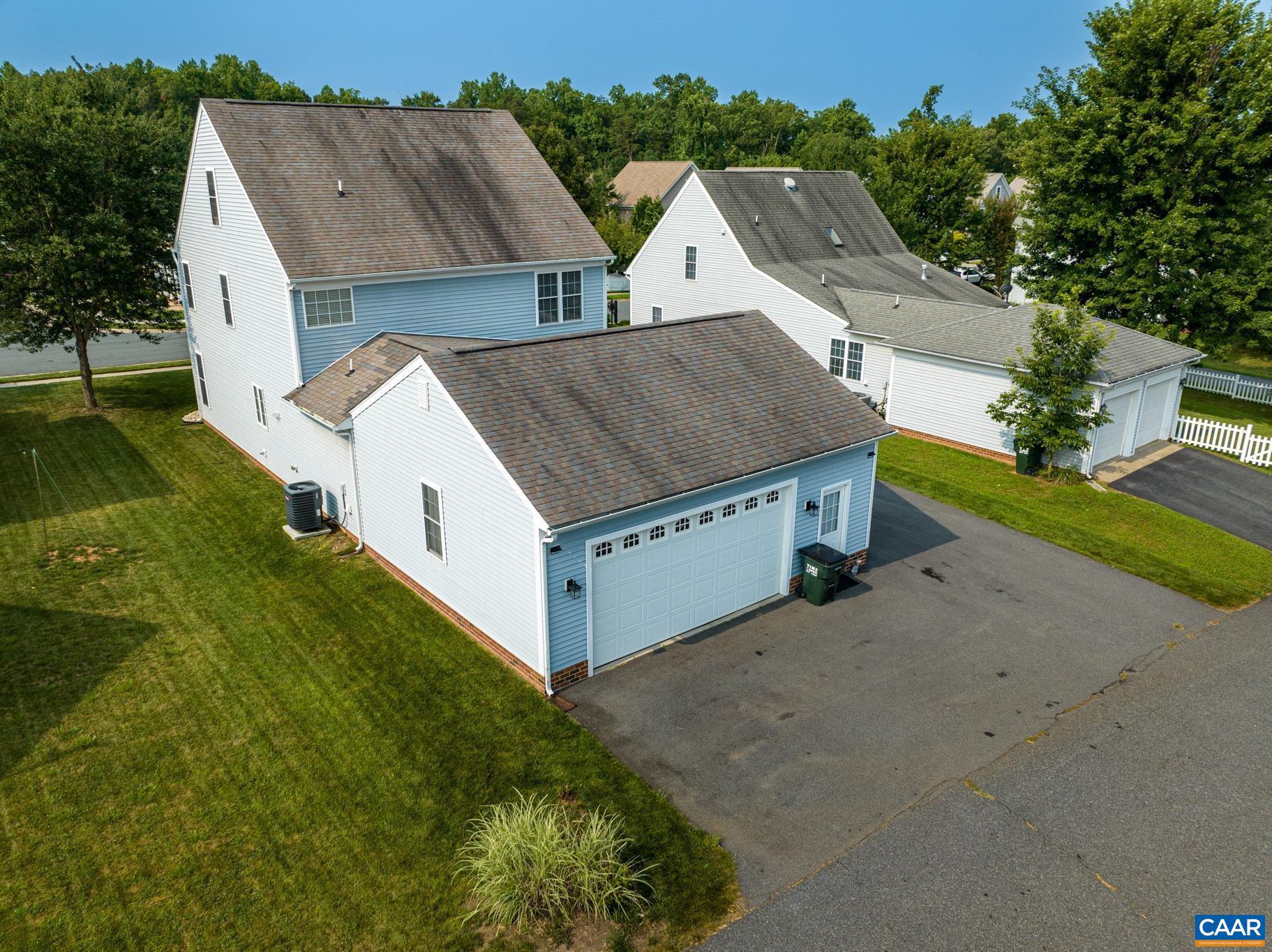 SPRING CREEK - Residential