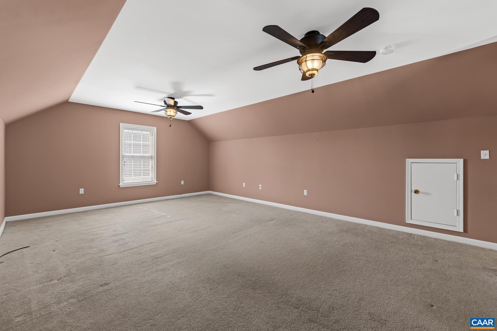 SPRING CREEK - Residential