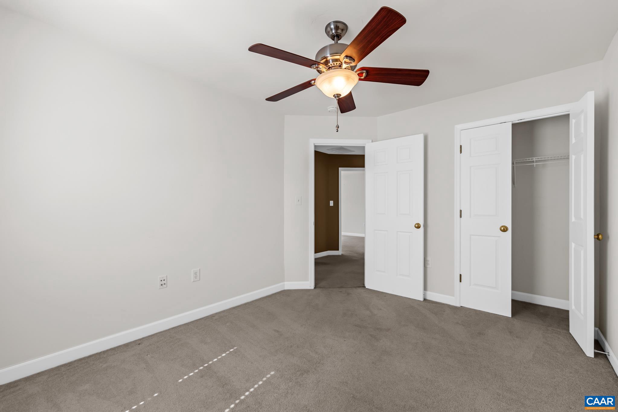 SPRING CREEK - Residential