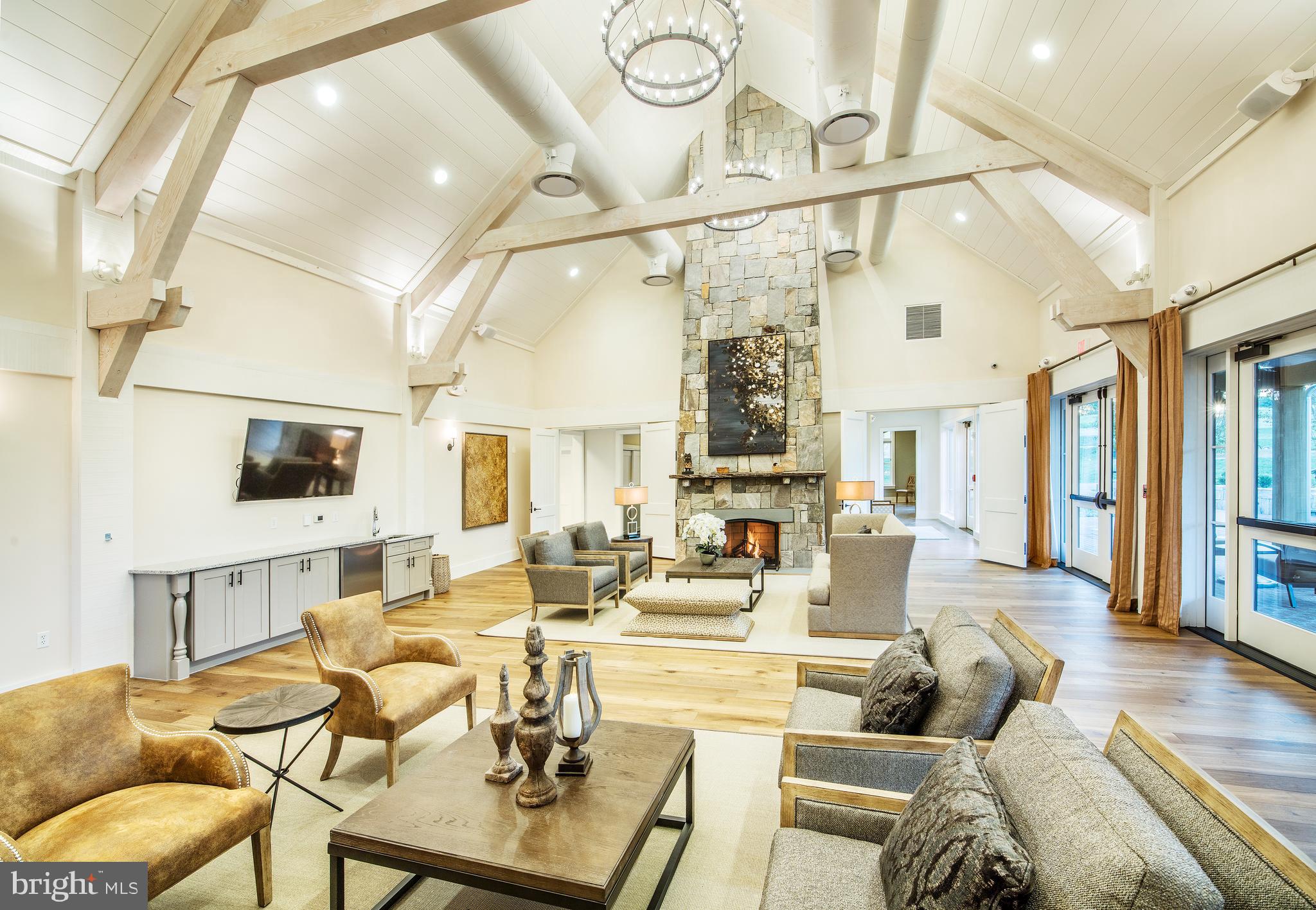 POTOMAC SHORES - Residential