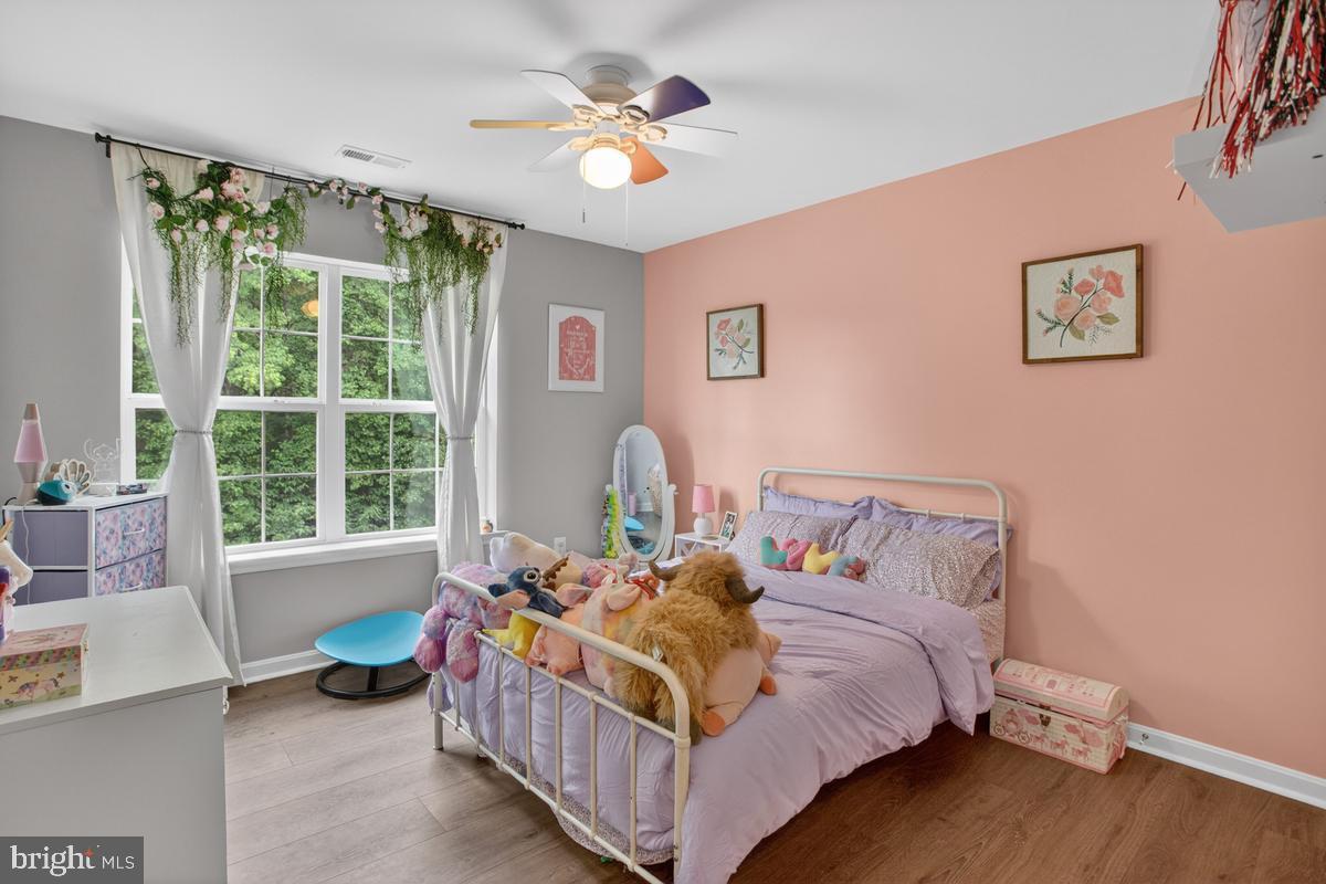 BROOK HOLLAND ESTATES - Residential