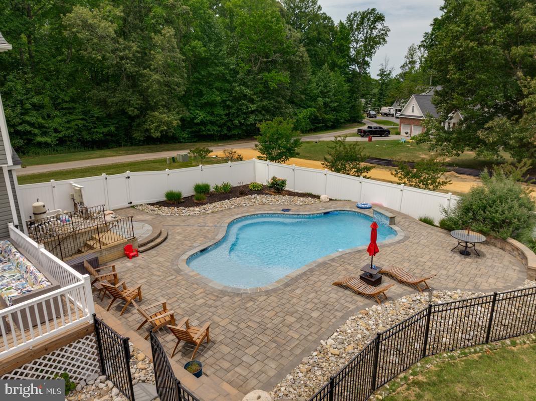 BROOK HOLLAND ESTATES - Residential