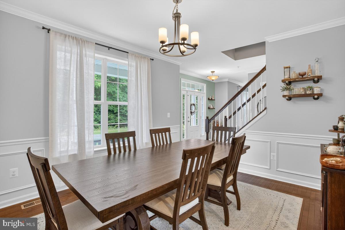 BROOK HOLLAND ESTATES - Residential