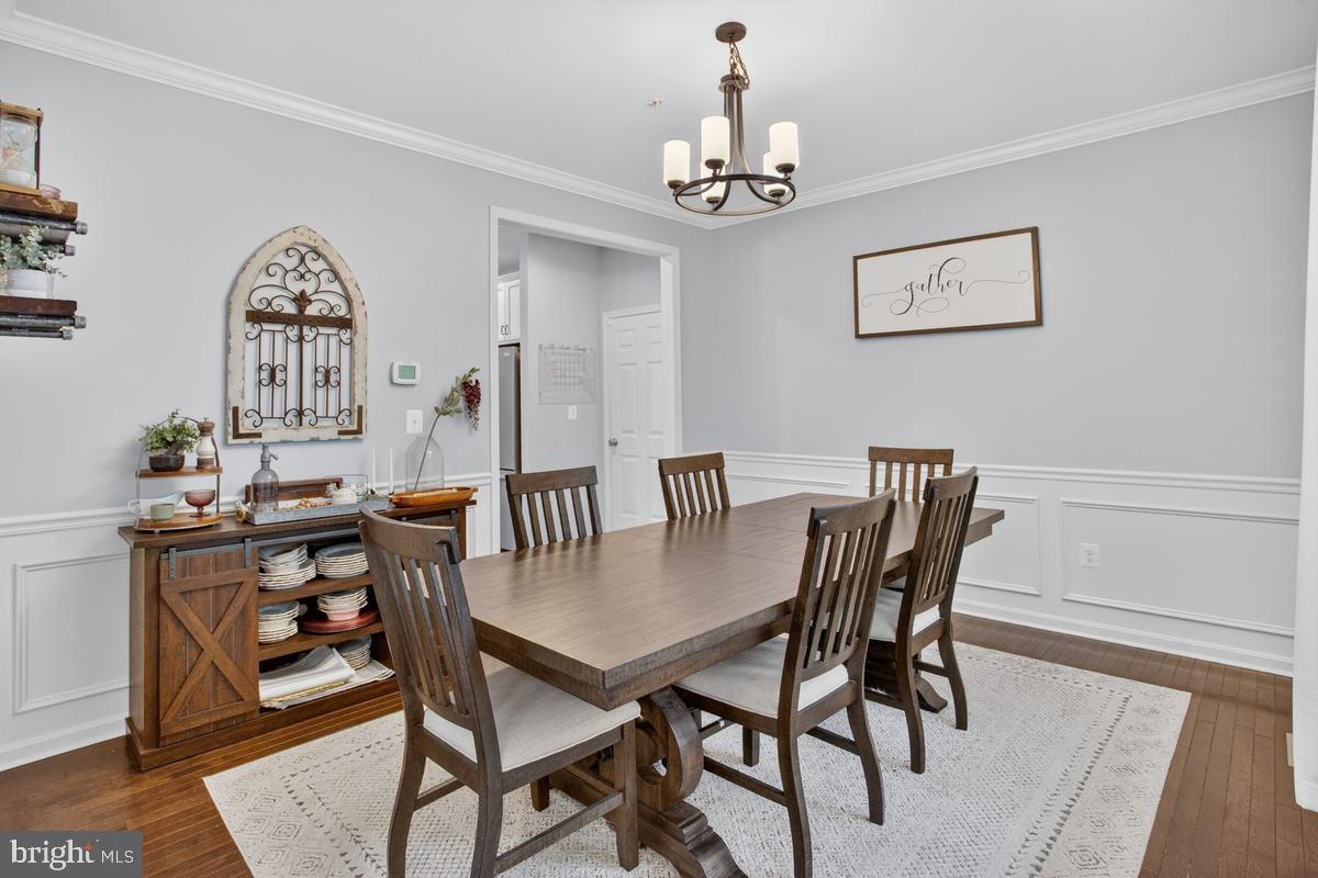 BROOK HOLLAND ESTATES - Residential
