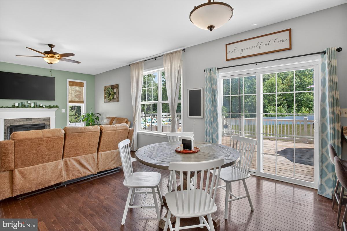 BROOK HOLLAND ESTATES - Residential