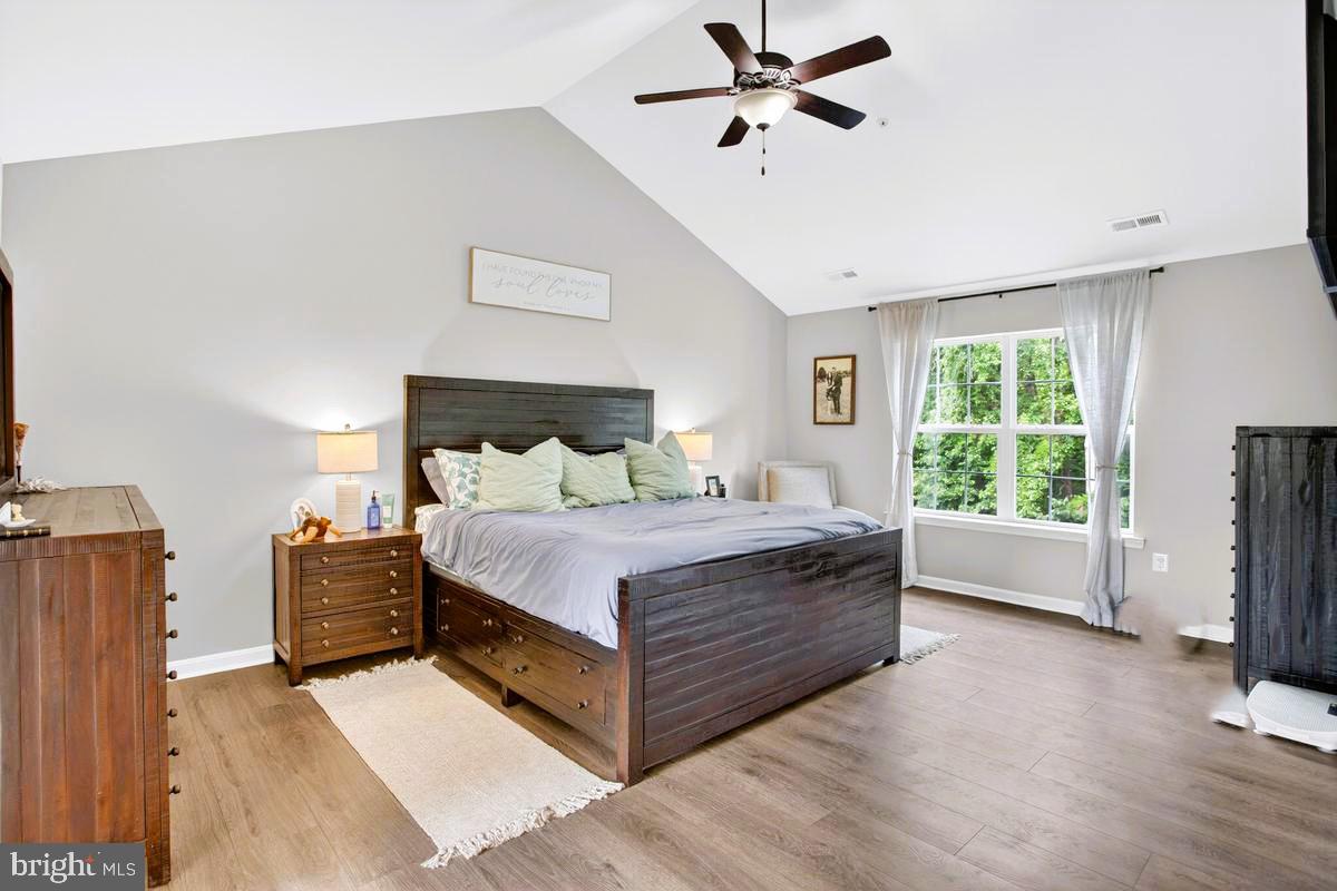 BROOK HOLLAND ESTATES - Residential