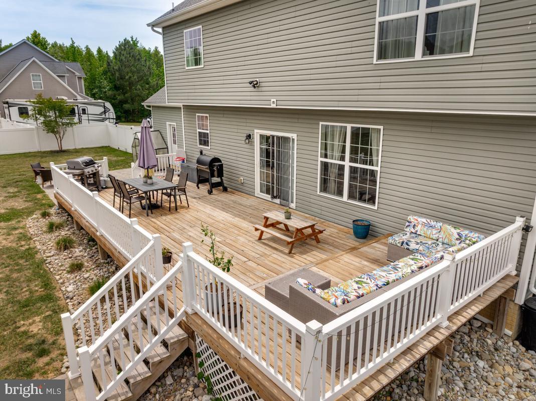 BROOK HOLLAND ESTATES - Residential