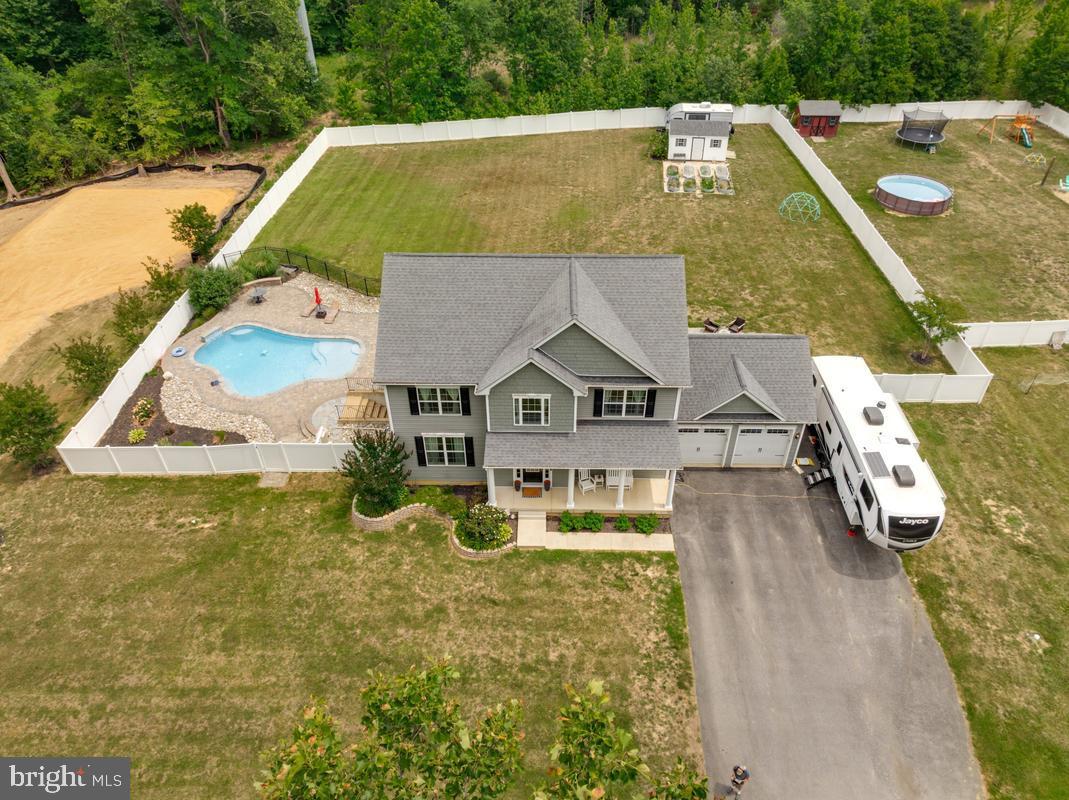 BROOK HOLLAND ESTATES - Residential