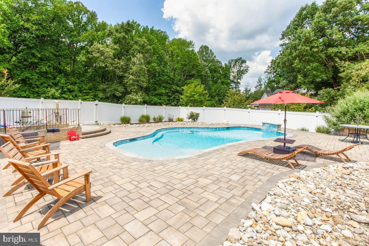 BROOK HOLLAND ESTATES - Residential