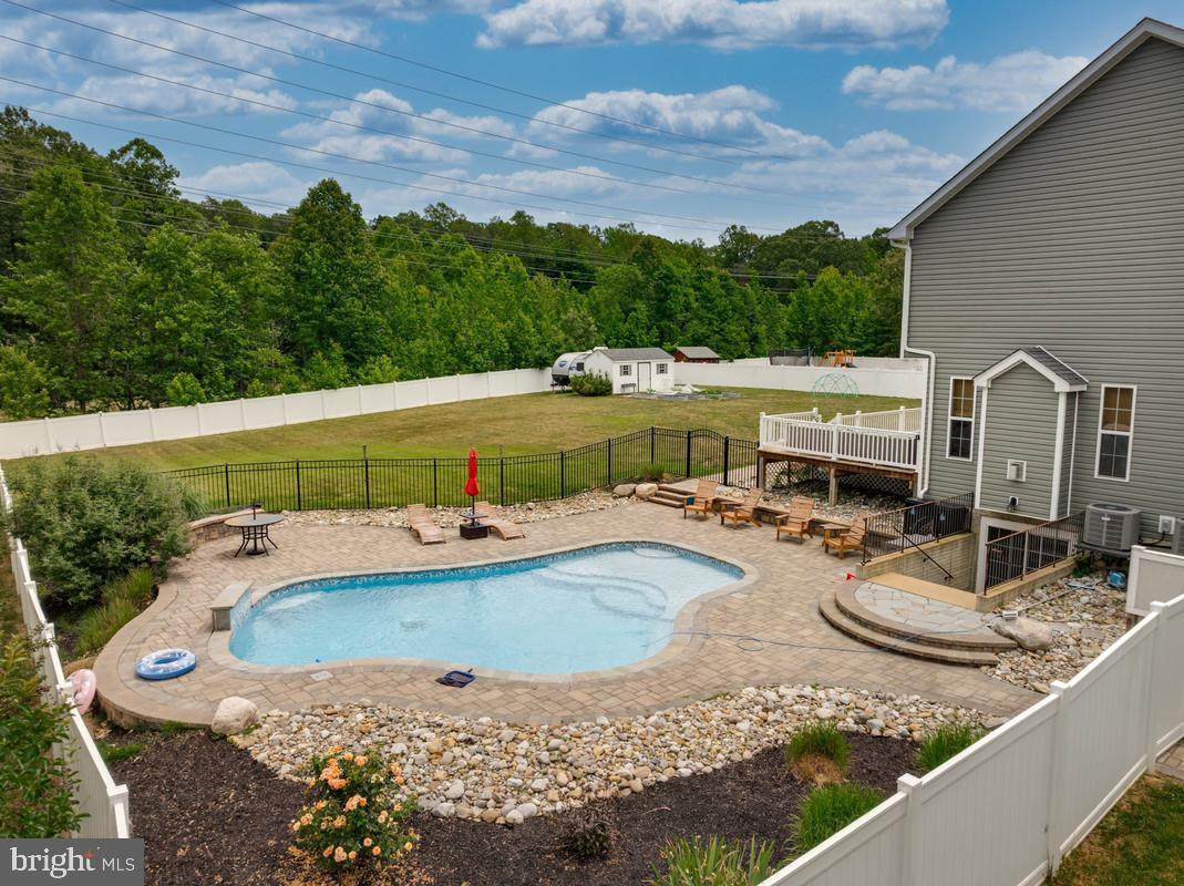 BROOK HOLLAND ESTATES - Residential
