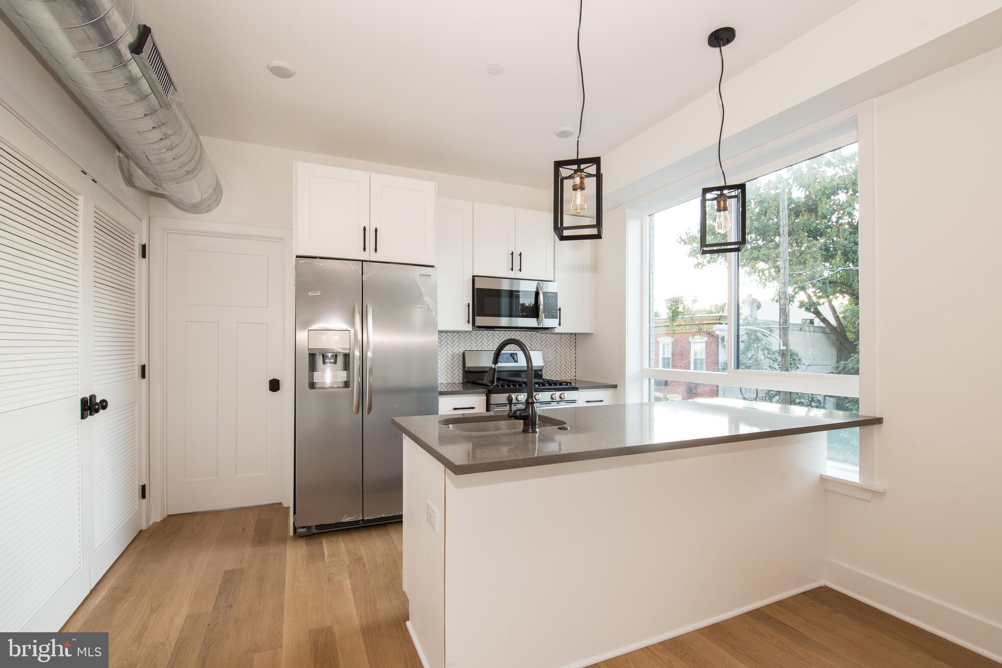 TEMPLE UNIVERSITY - Residential Lease