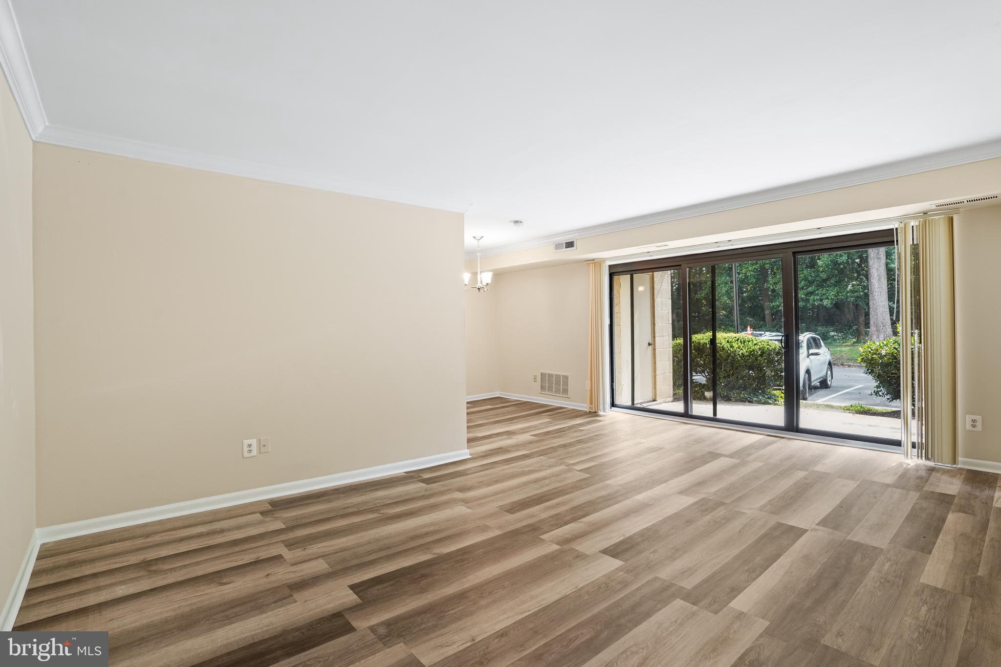LAFAYETTE PARK CONDOMINIUM - Residential