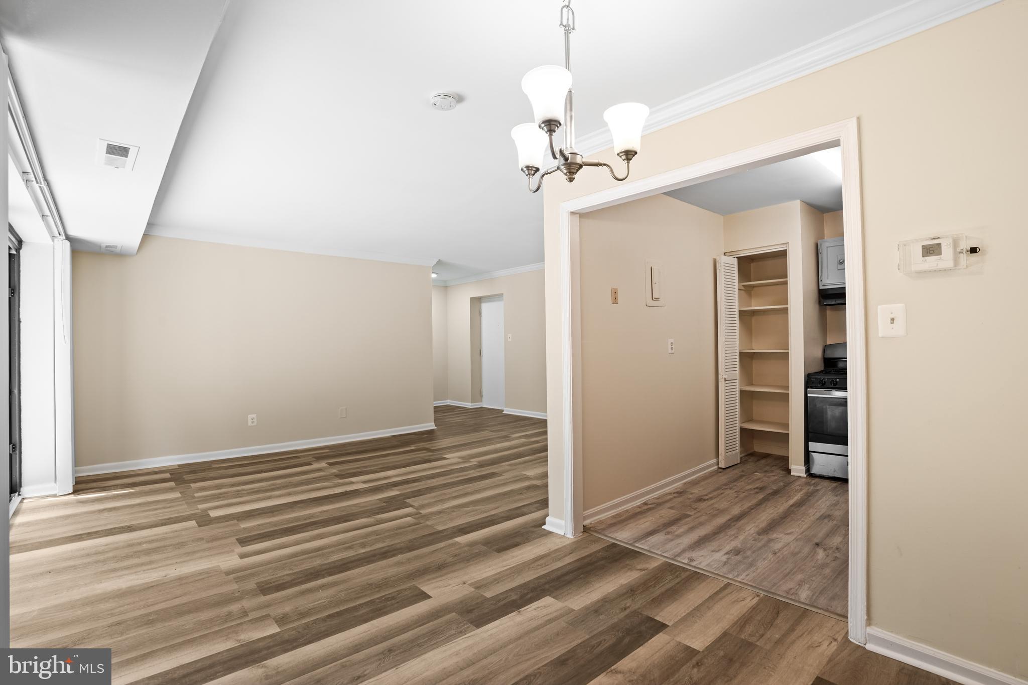 LAFAYETTE PARK CONDOMINIUM - Residential