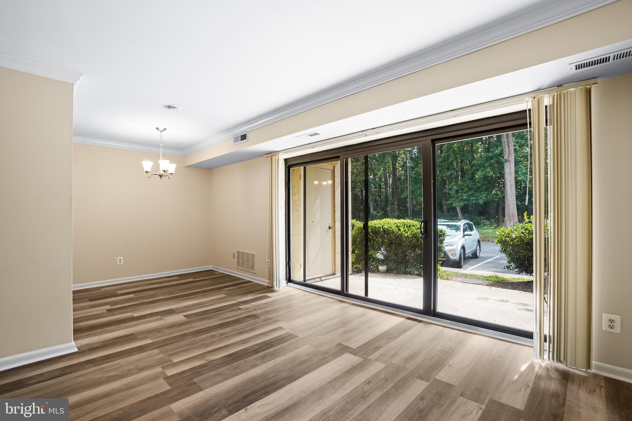 LAFAYETTE PARK CONDOMINIUM - Residential
