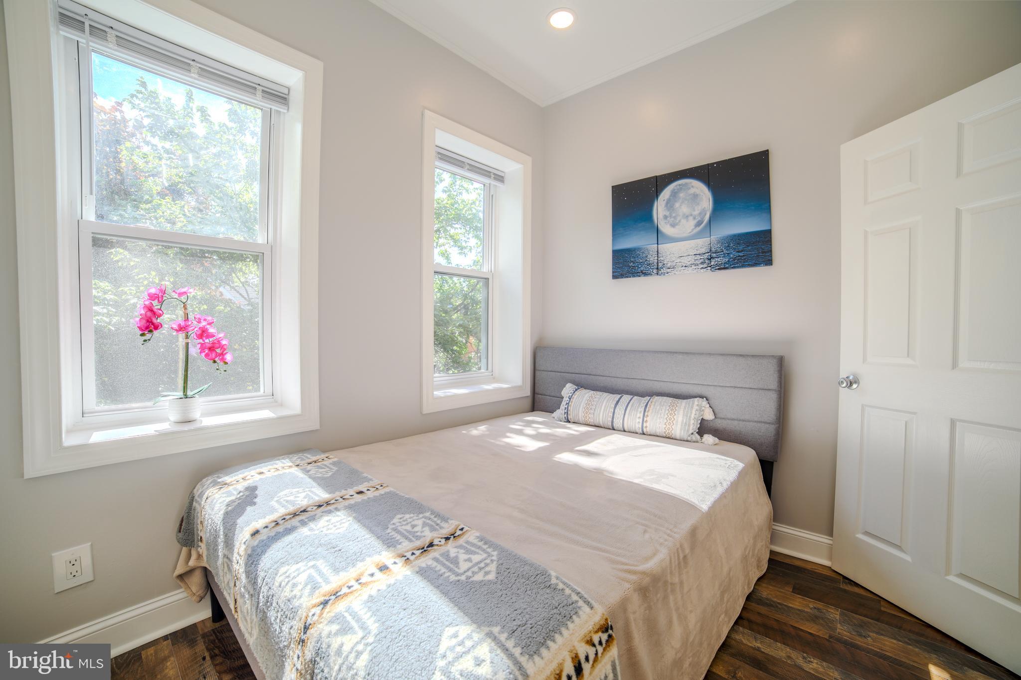WASHINGTON SQ WEST - Residential