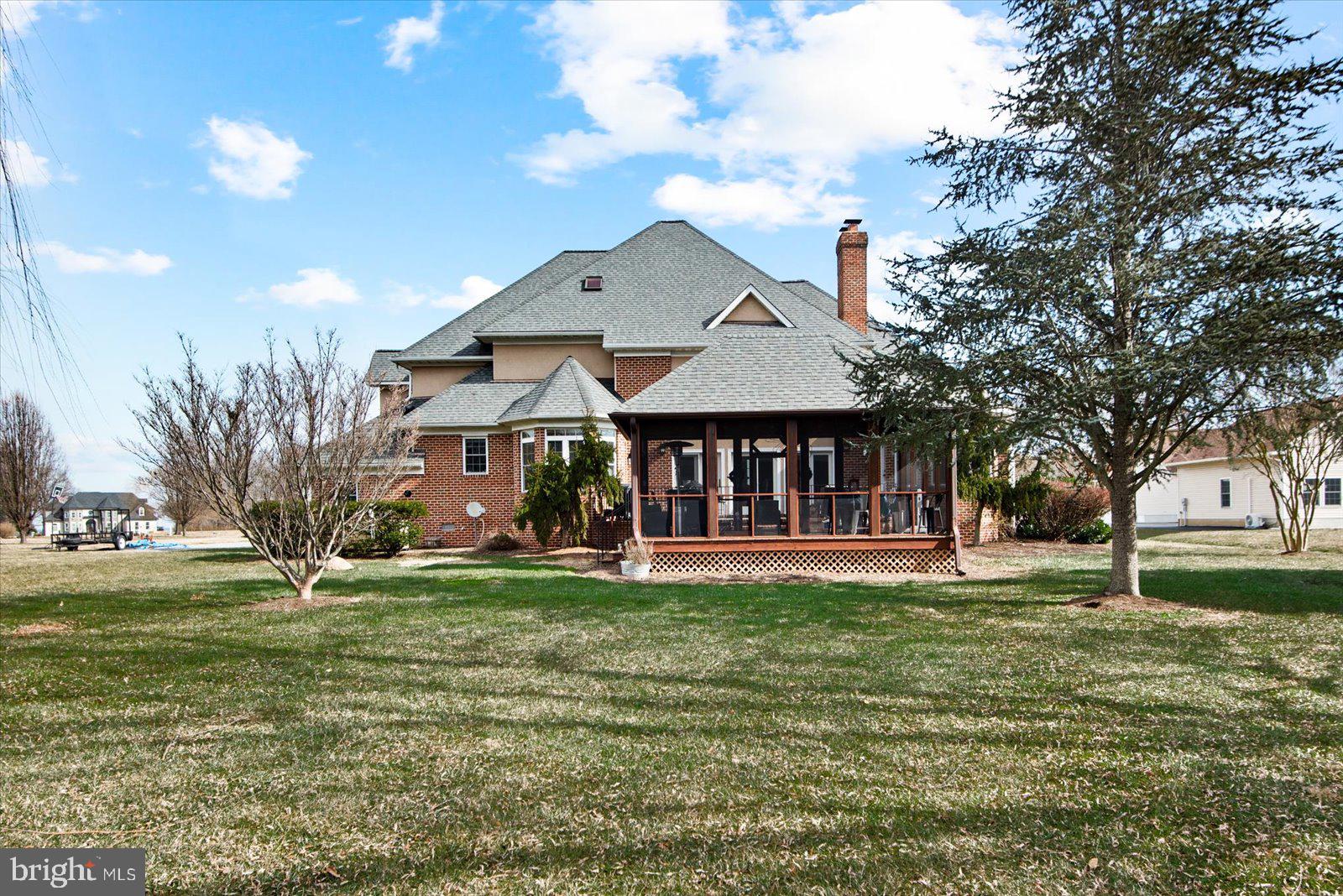 CHURCH POINT - Residential