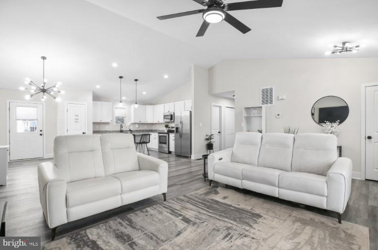 PLACID BAY ESTATES - Residential