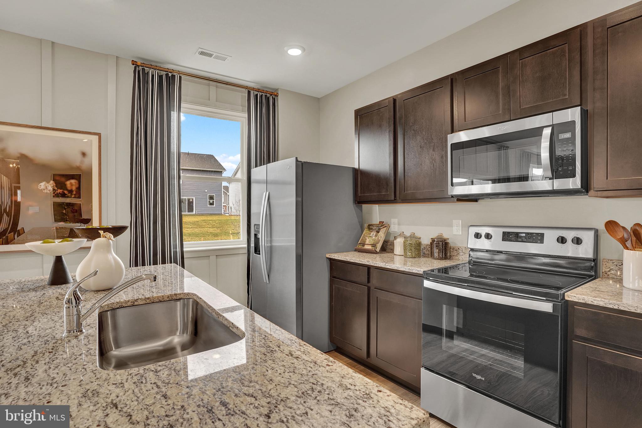 MAGNOLIA SPRINGS - Residential