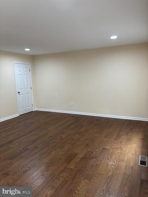 HOLLY PARK - Residential