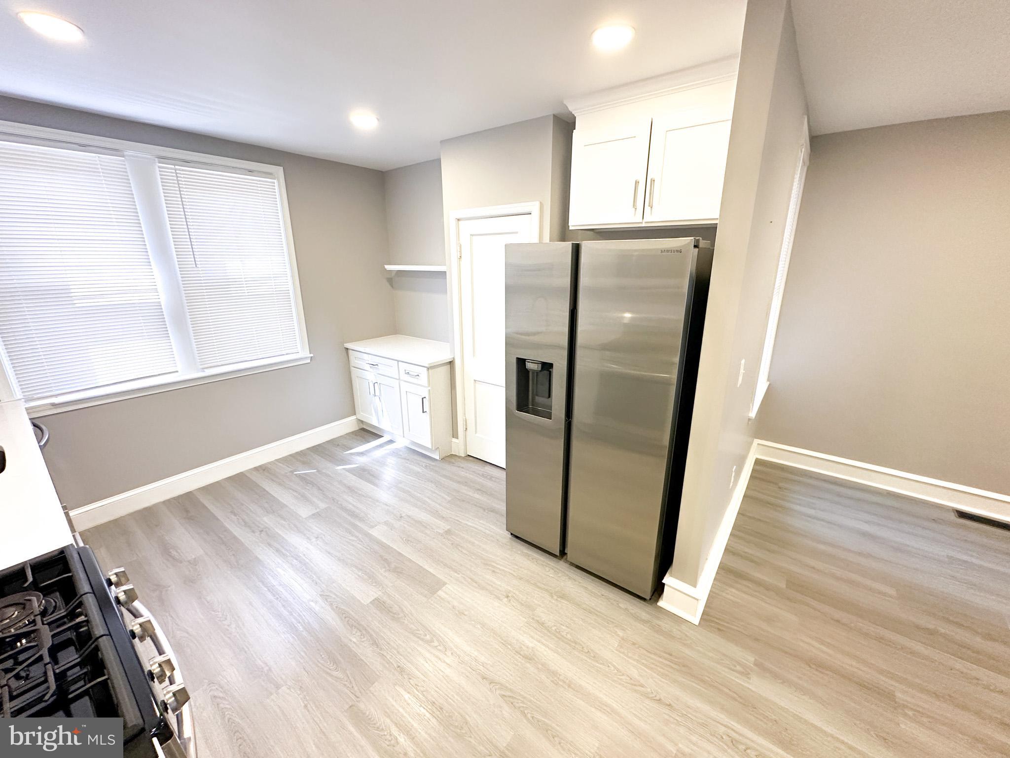 WEST OAK LANE - Residential Lease