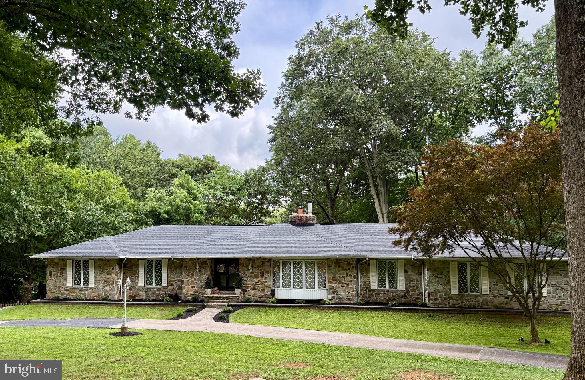 KINGSVILLE - Residential
