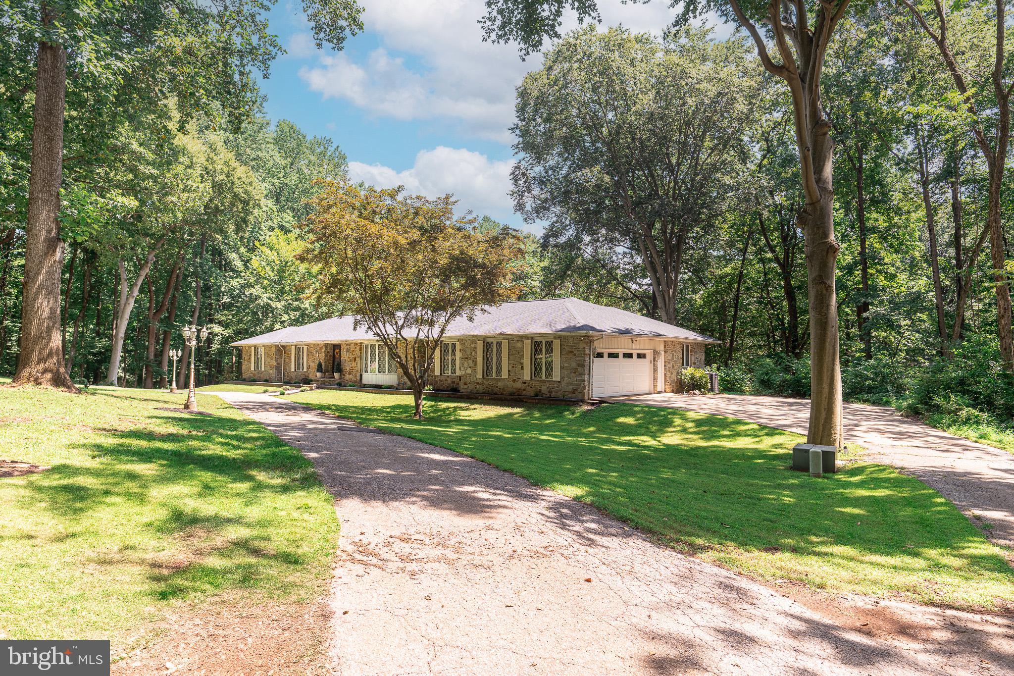KINGSVILLE - Residential