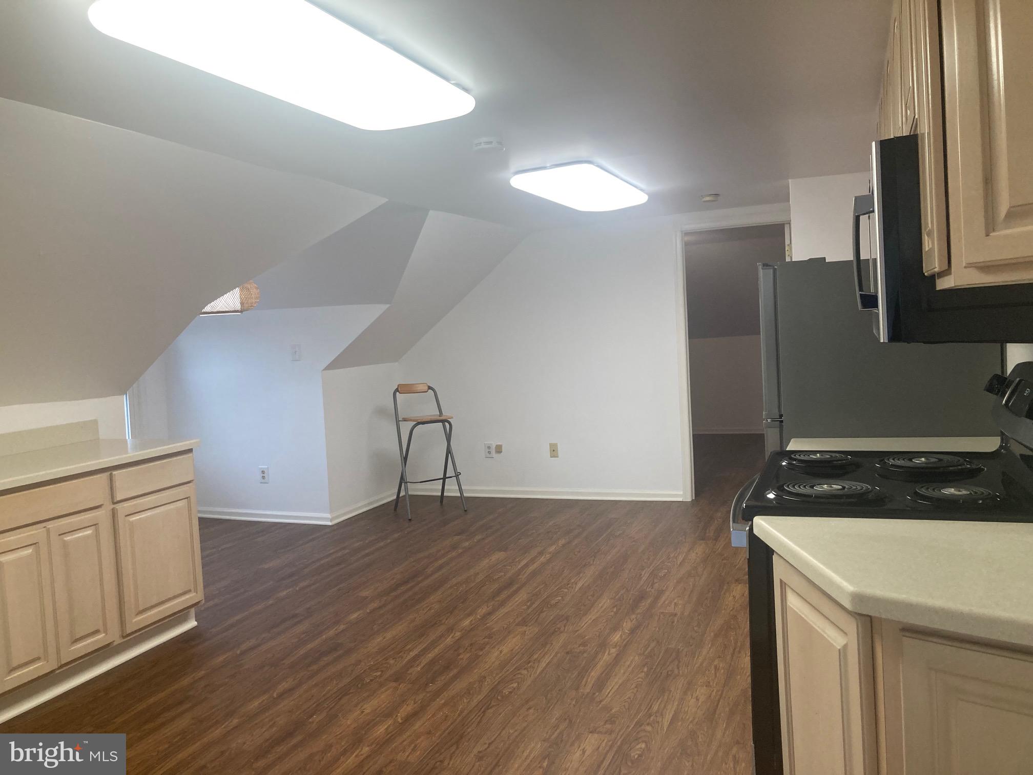 PARKVIEW - Commercial Sale