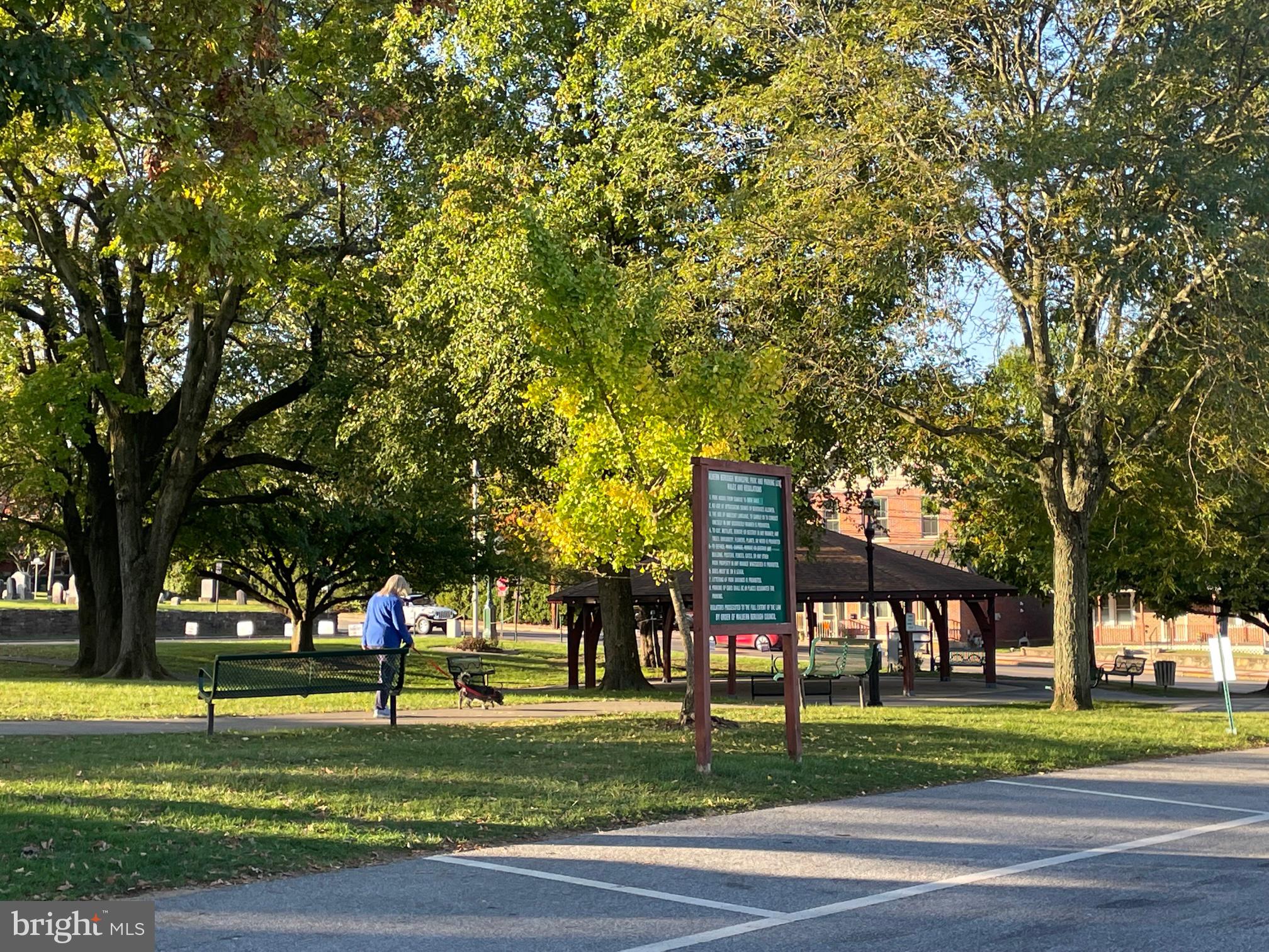 PARKVIEW - Commercial Sale
