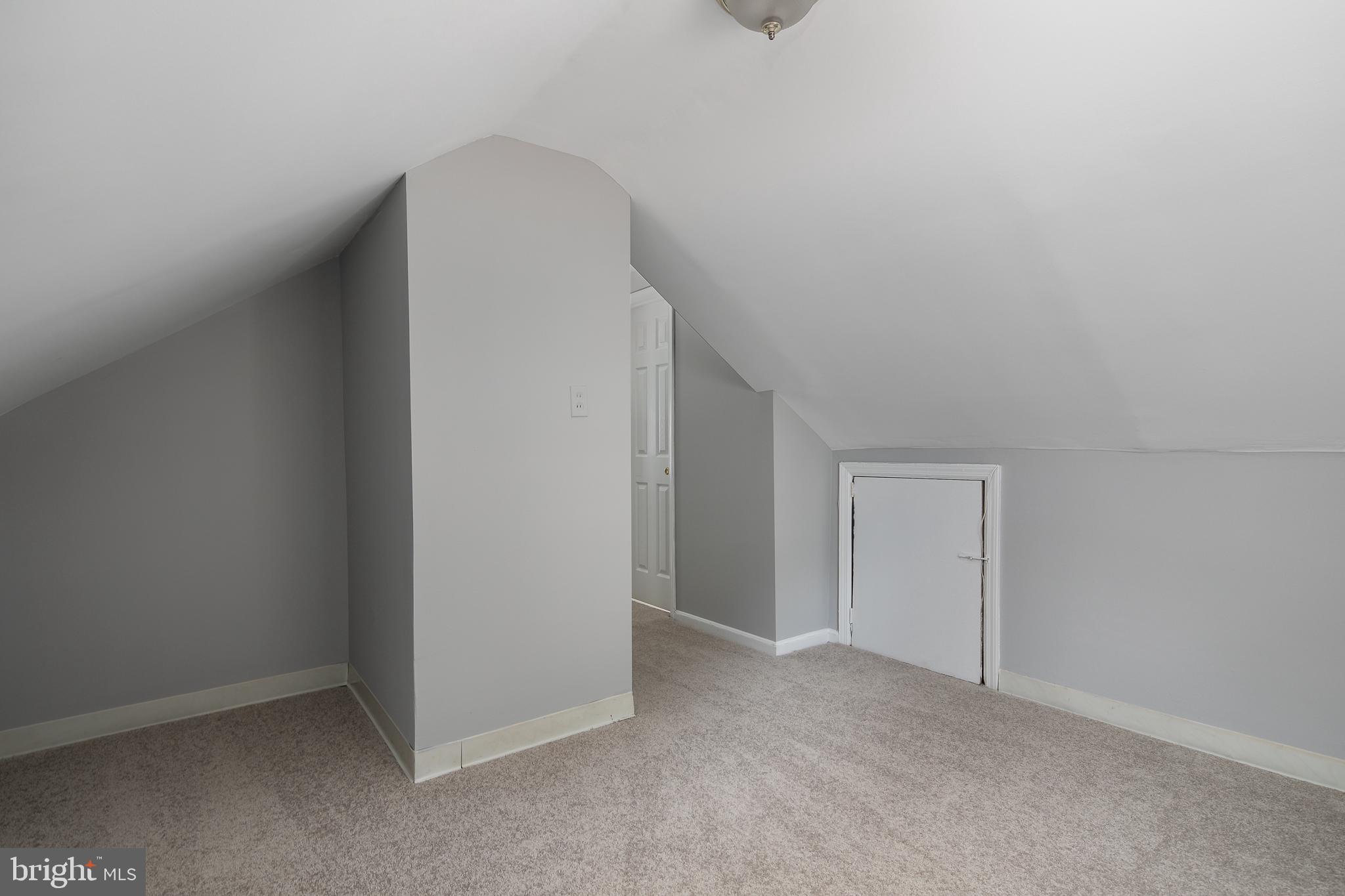 ARLINGTON VIEW - Residential Lease
