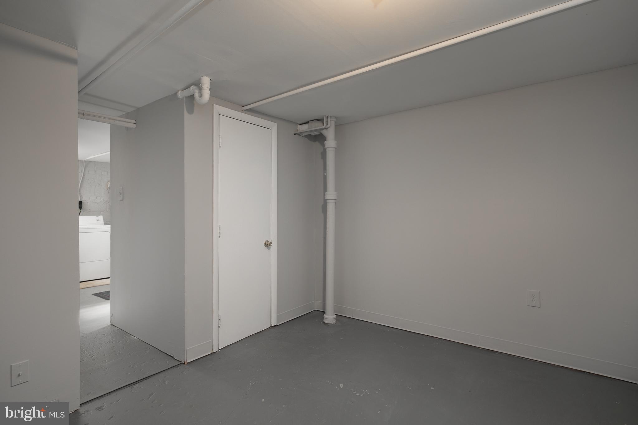 ARLINGTON VIEW - Residential Lease