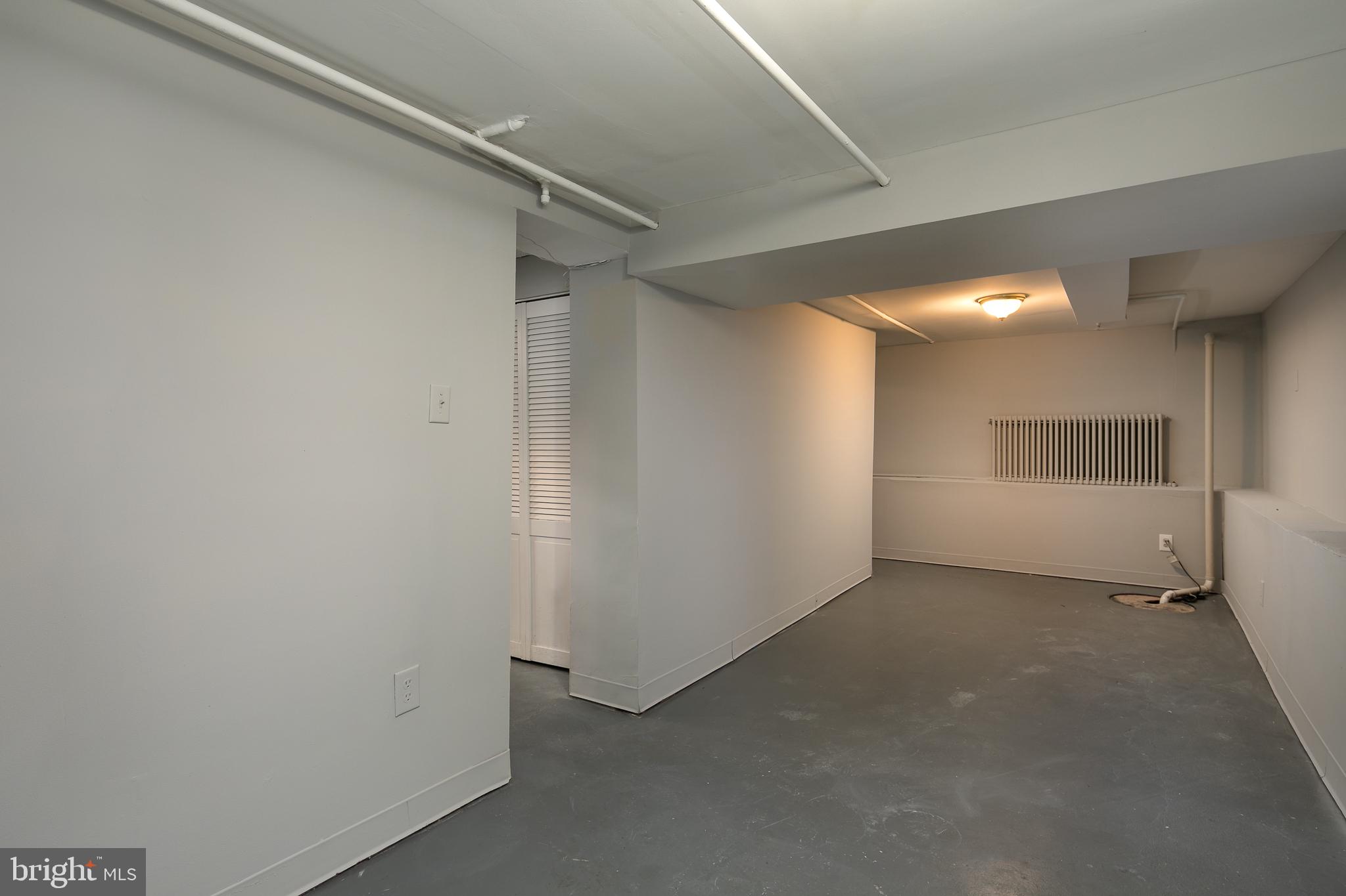 ARLINGTON VIEW - Residential Lease