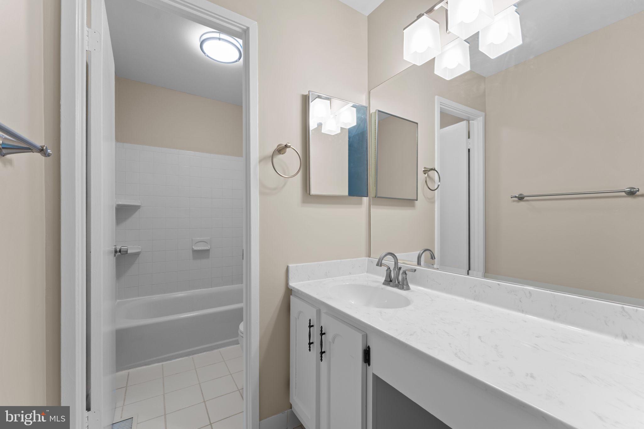DORSEYS REGARD - Residential