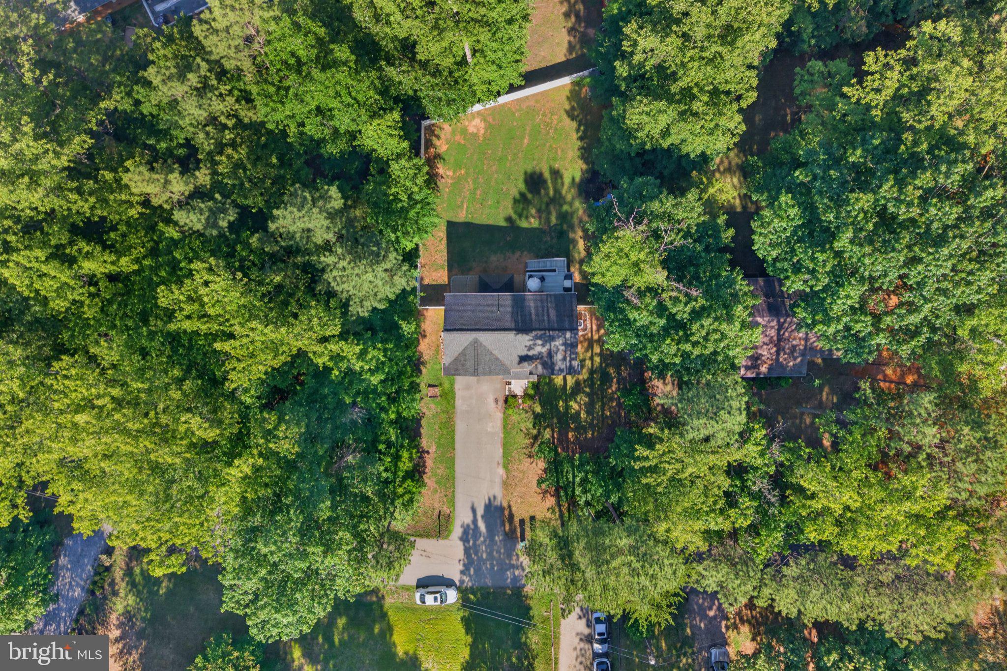 LAKE CAROLINE - Residential