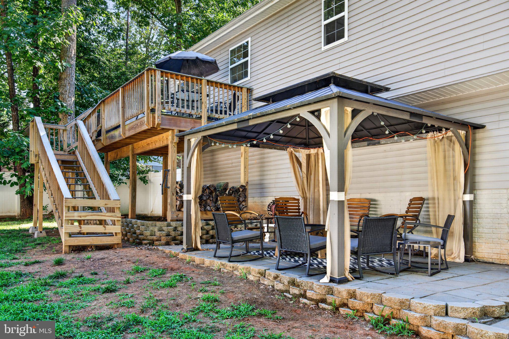 LAKE CAROLINE - Residential