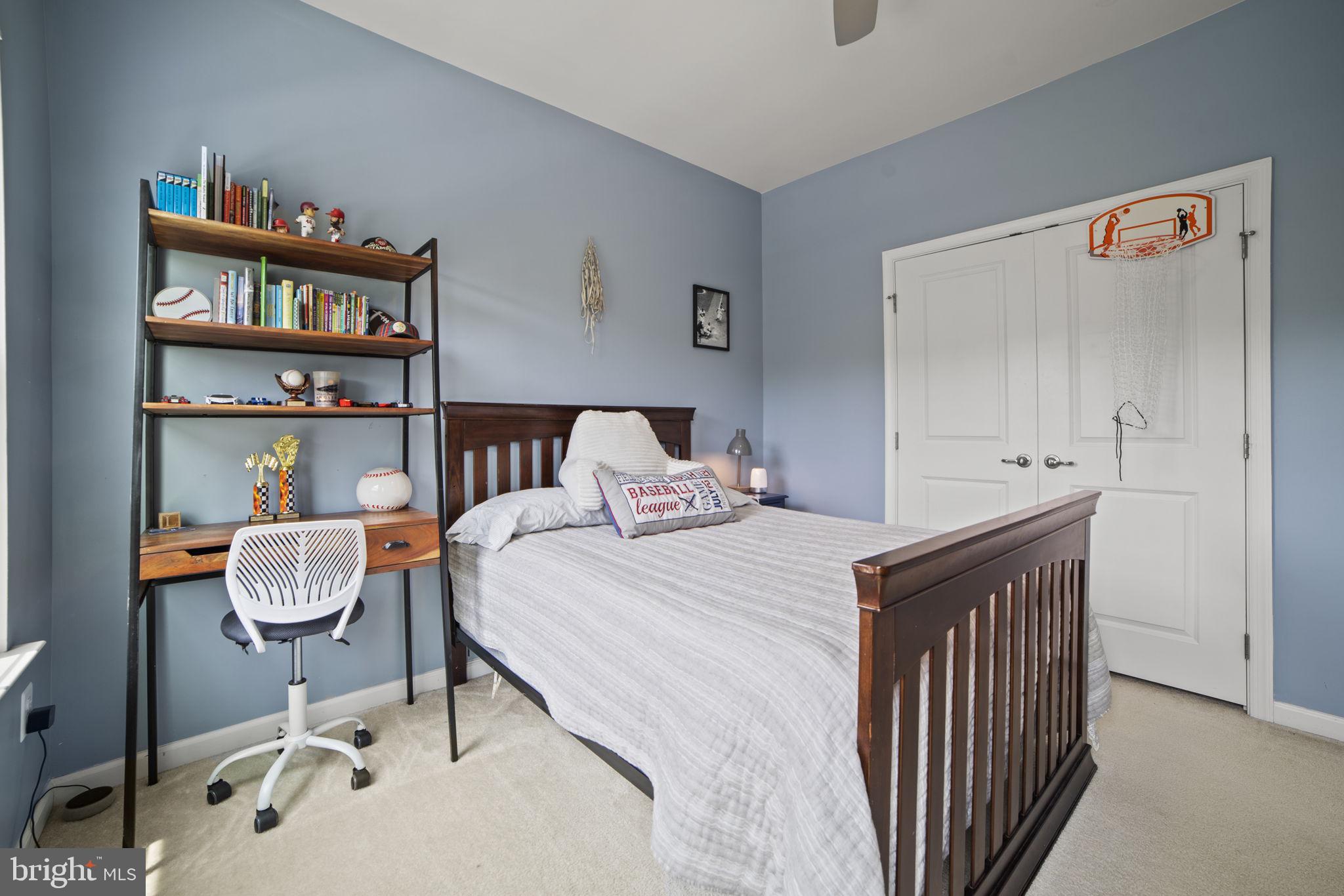 GROVE AT WILLOWSFORD - Residential Lease