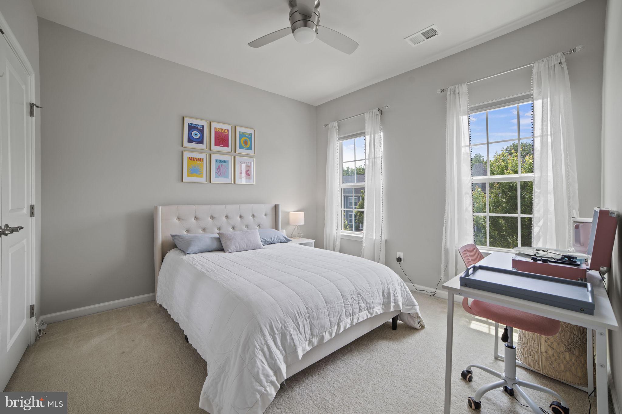 GROVE AT WILLOWSFORD - Residential Lease