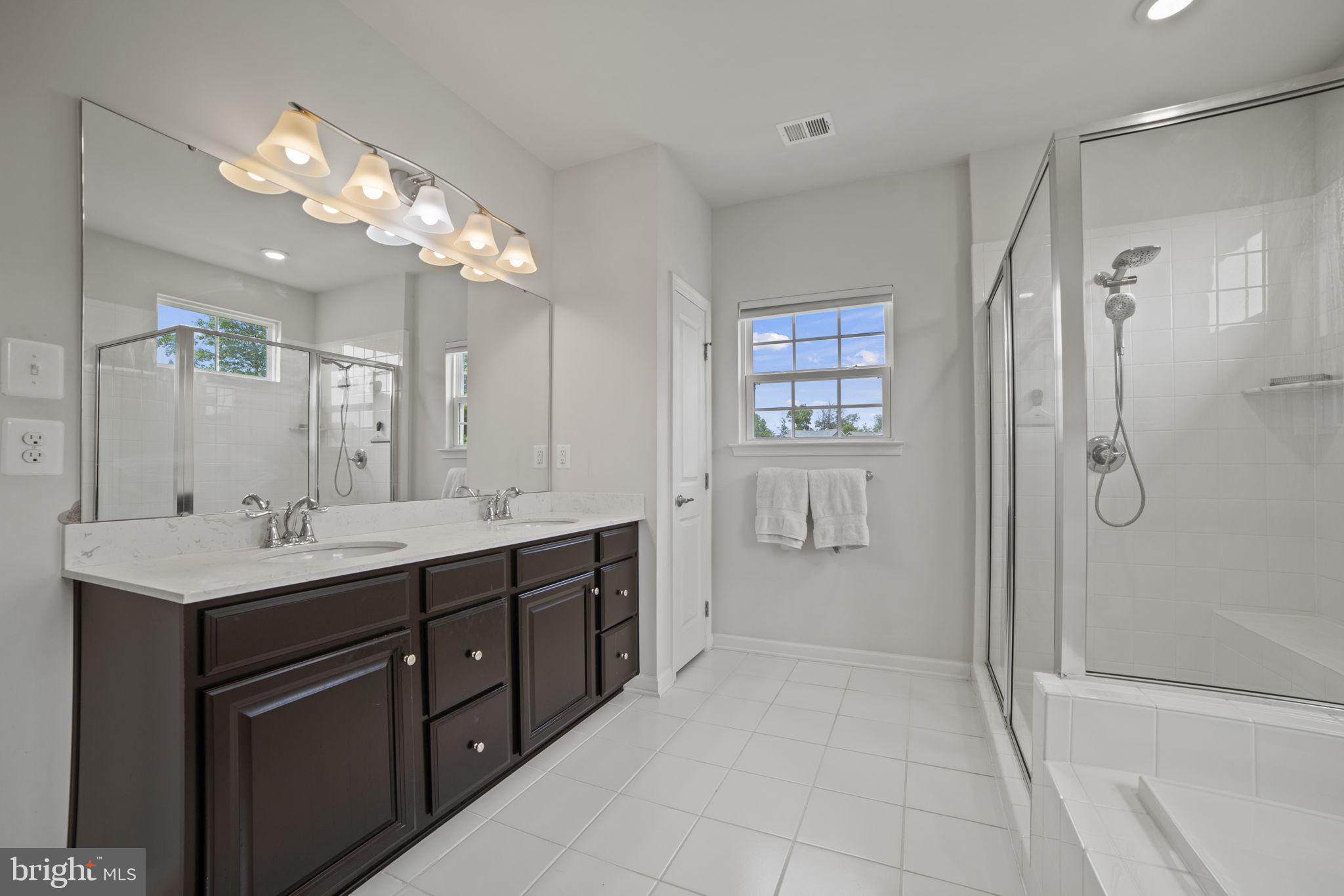 GROVE AT WILLOWSFORD - Residential Lease