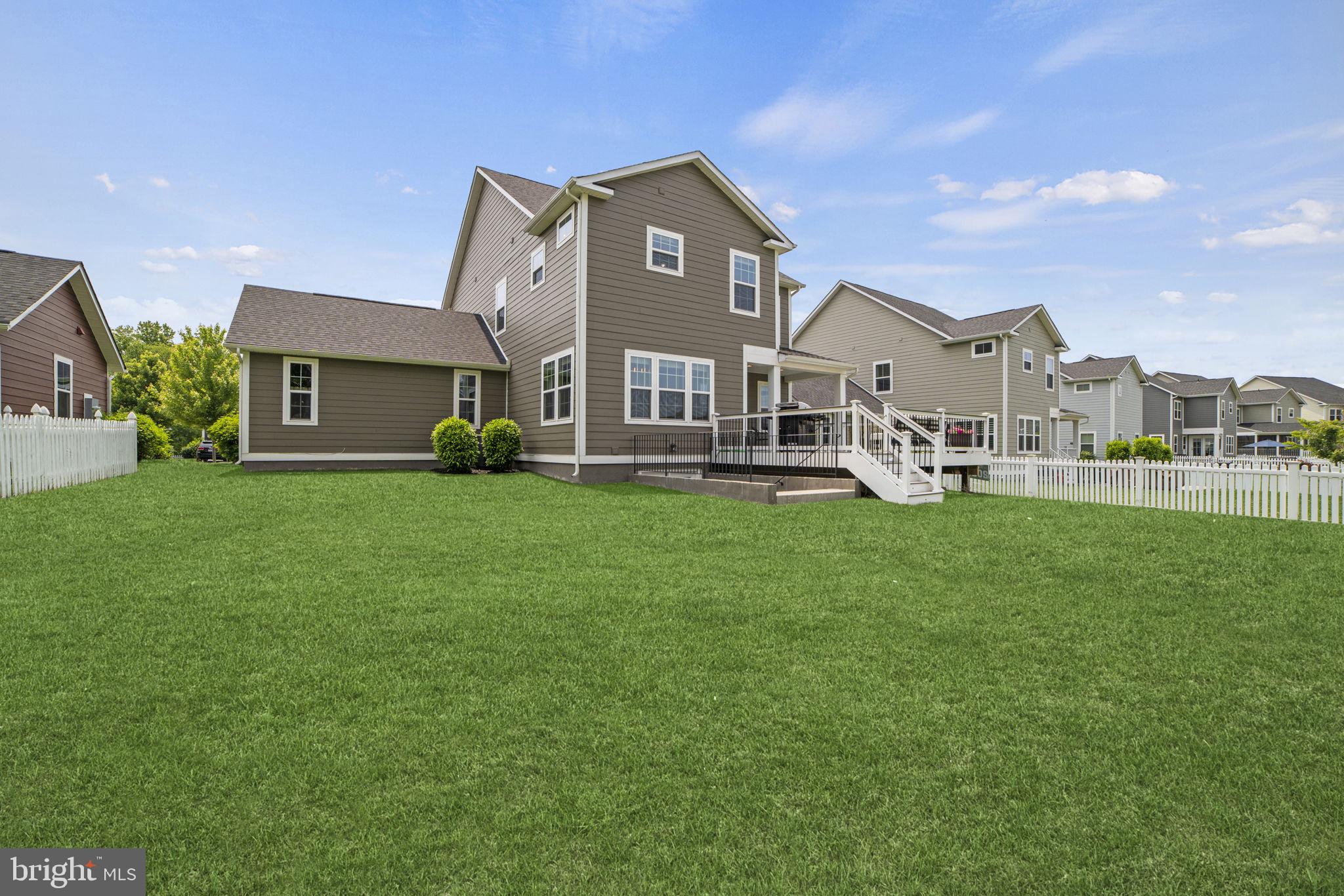 GROVE AT WILLOWSFORD - Residential Lease