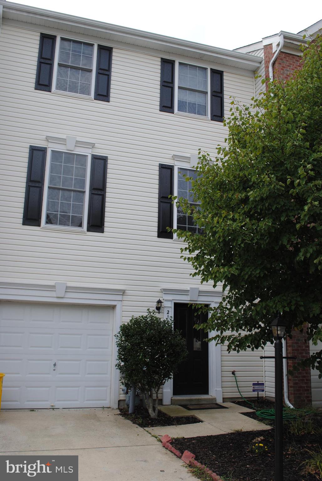 They say Location is the key! We have the key! 3 finished level town home, Large eat in country kitchen with island, newer appliances and slider to the deck. Family room on main level with sliders to the patio and back yard. Master Suite with full bath and walk in closet on 3rd level, away from the noise of everyday living. Open park just down the block. Convenient to shopping, restaurants and major highways.