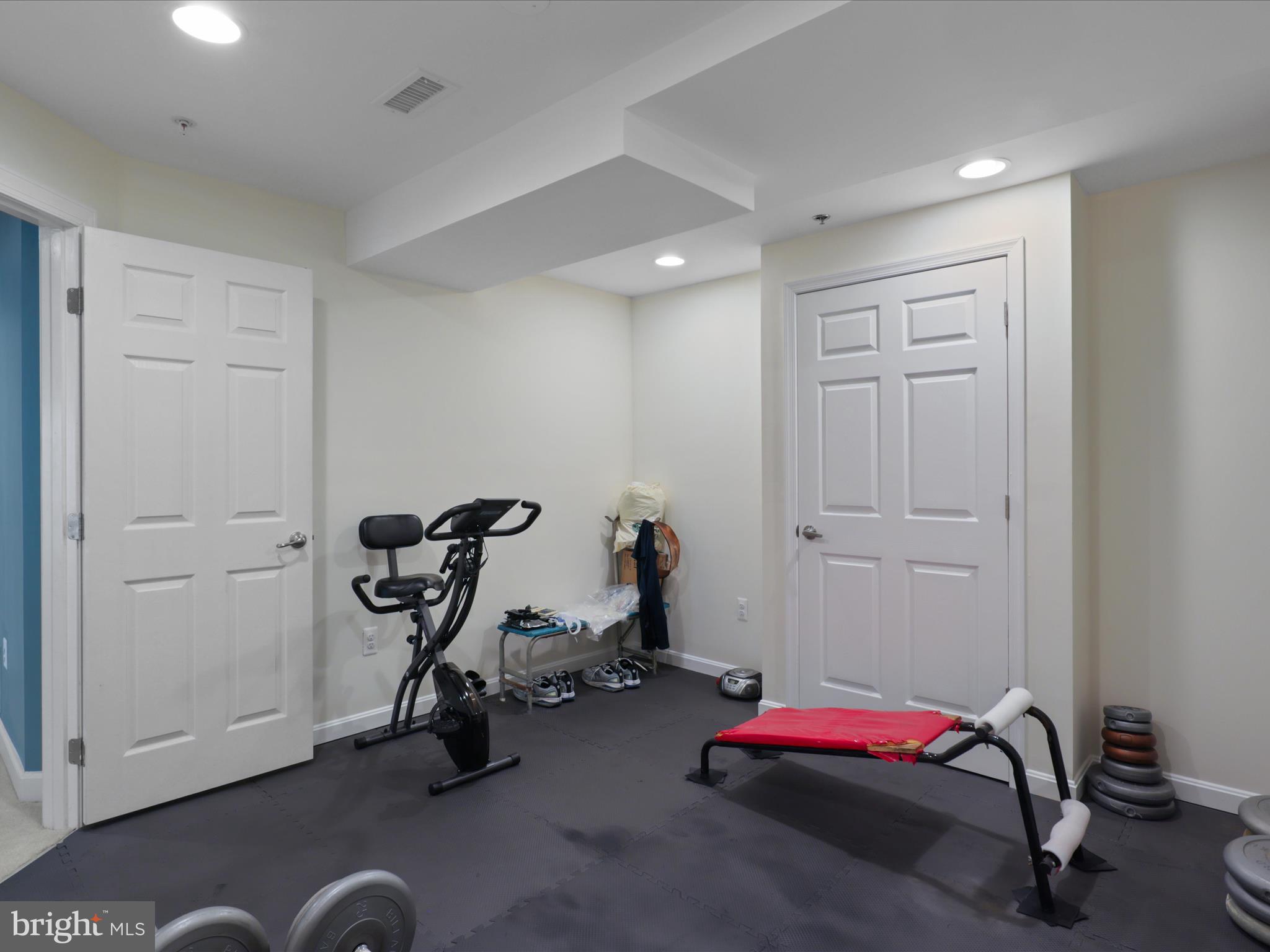 FAIRWOOD-PHASE 2-PLAT 10 - Residential