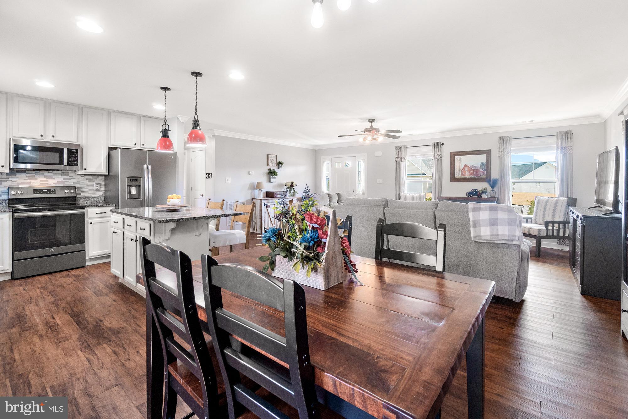 BRIDLE CREEK - Residential