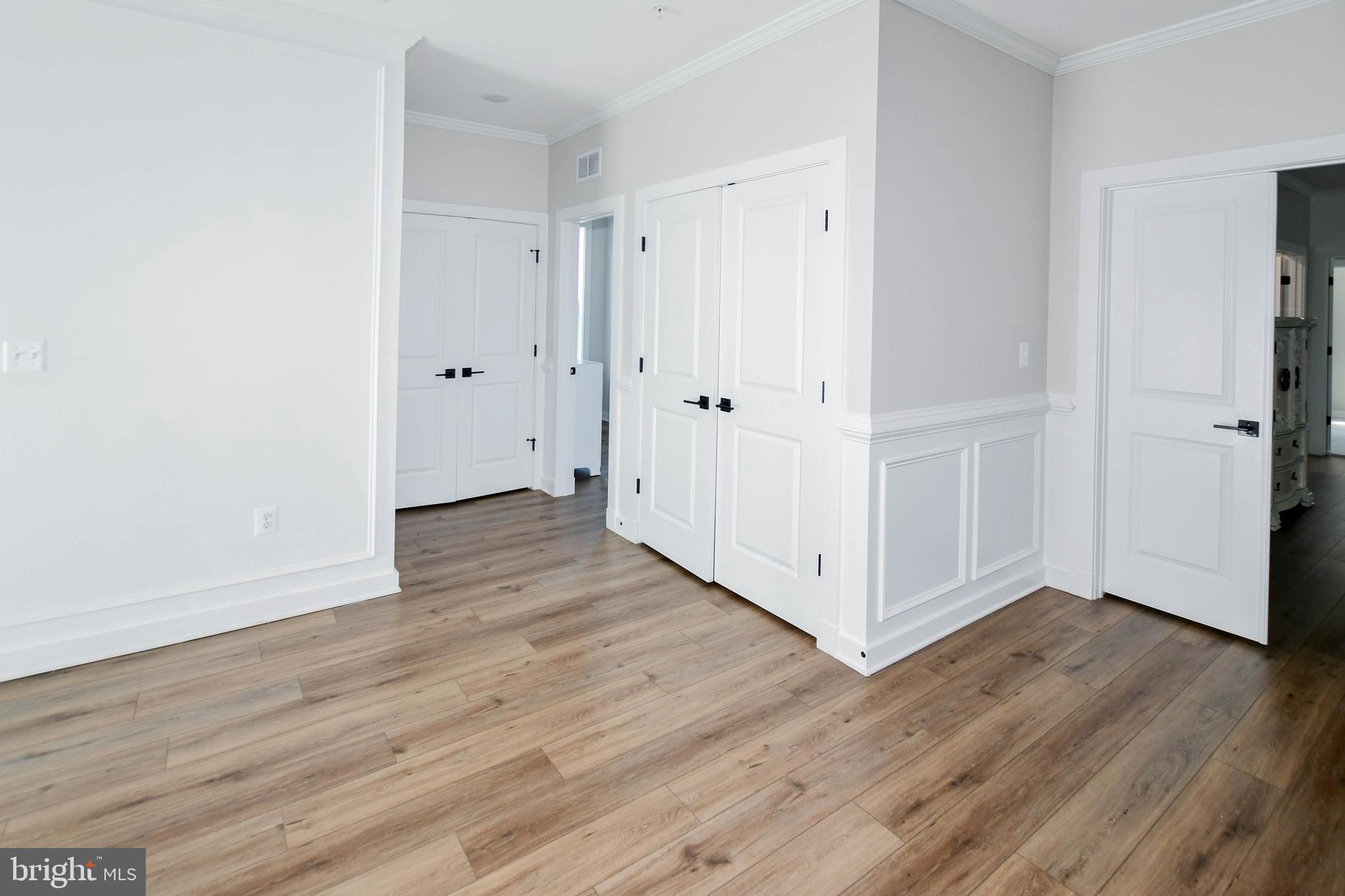 SOUTHLAKE - Residential
