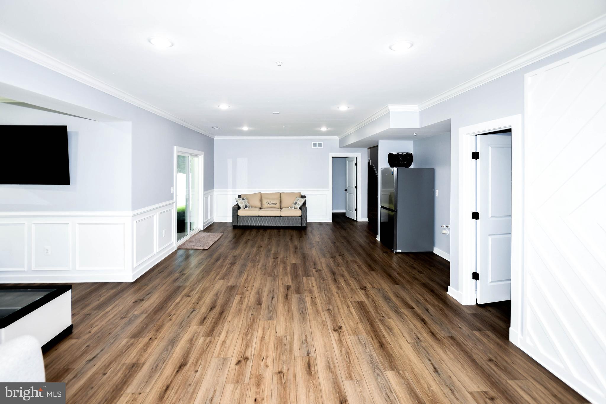 SOUTHLAKE - Residential