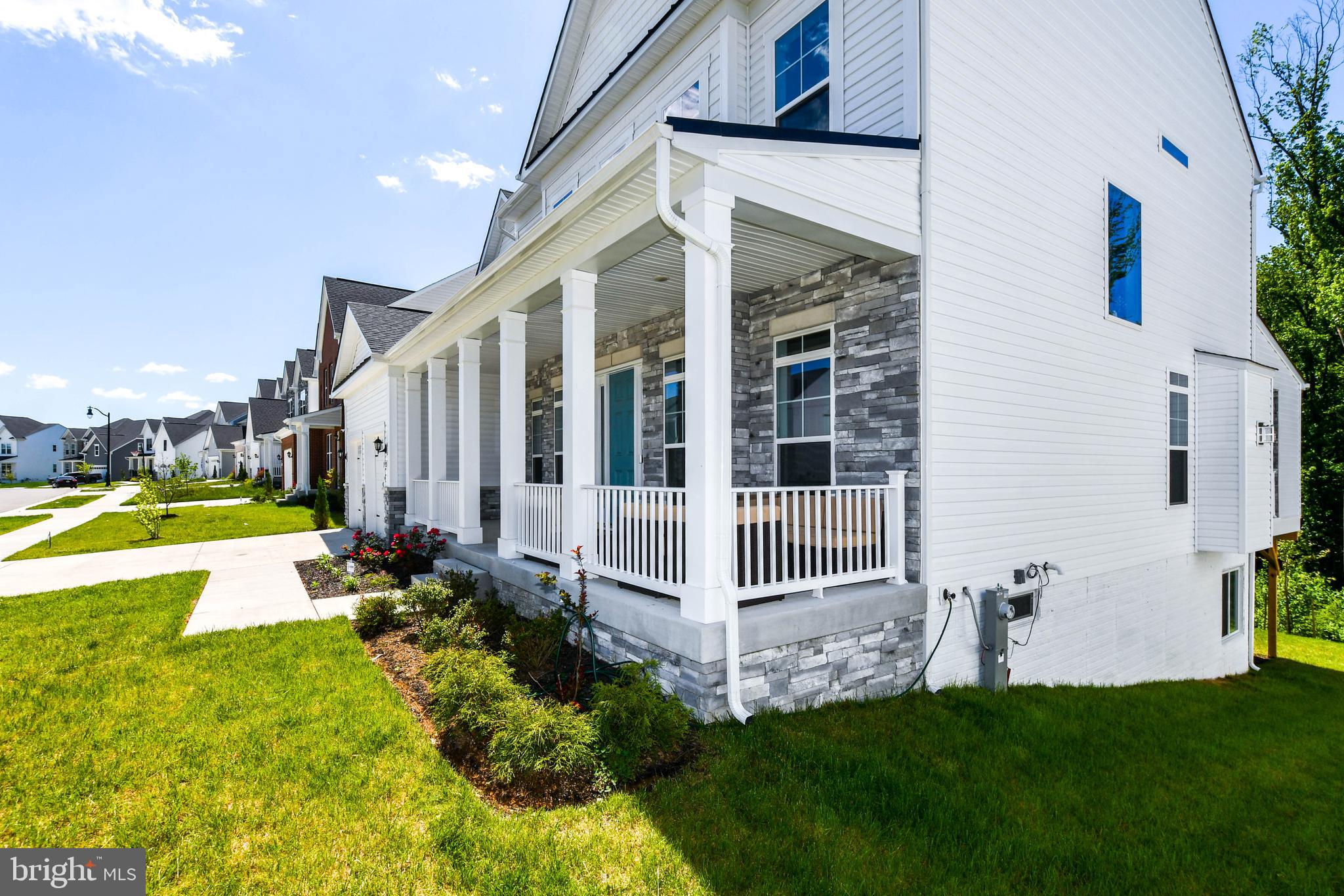 SOUTHLAKE - Residential