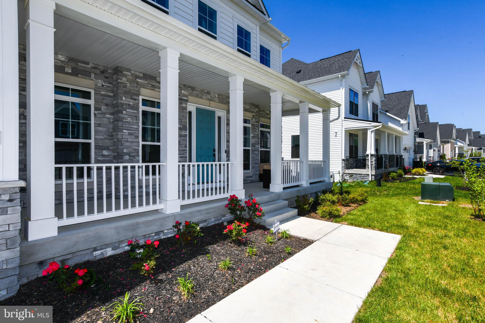 SOUTHLAKE - Residential