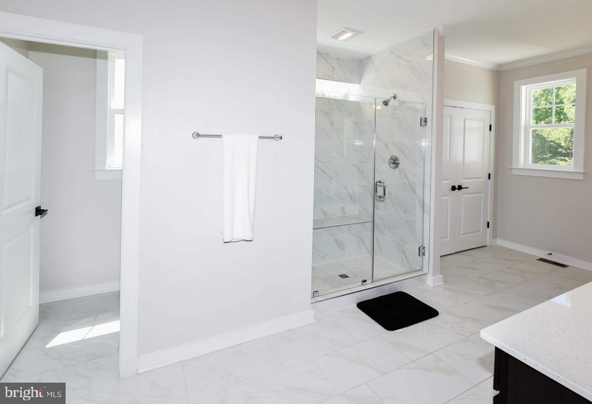 SOUTHLAKE - Residential